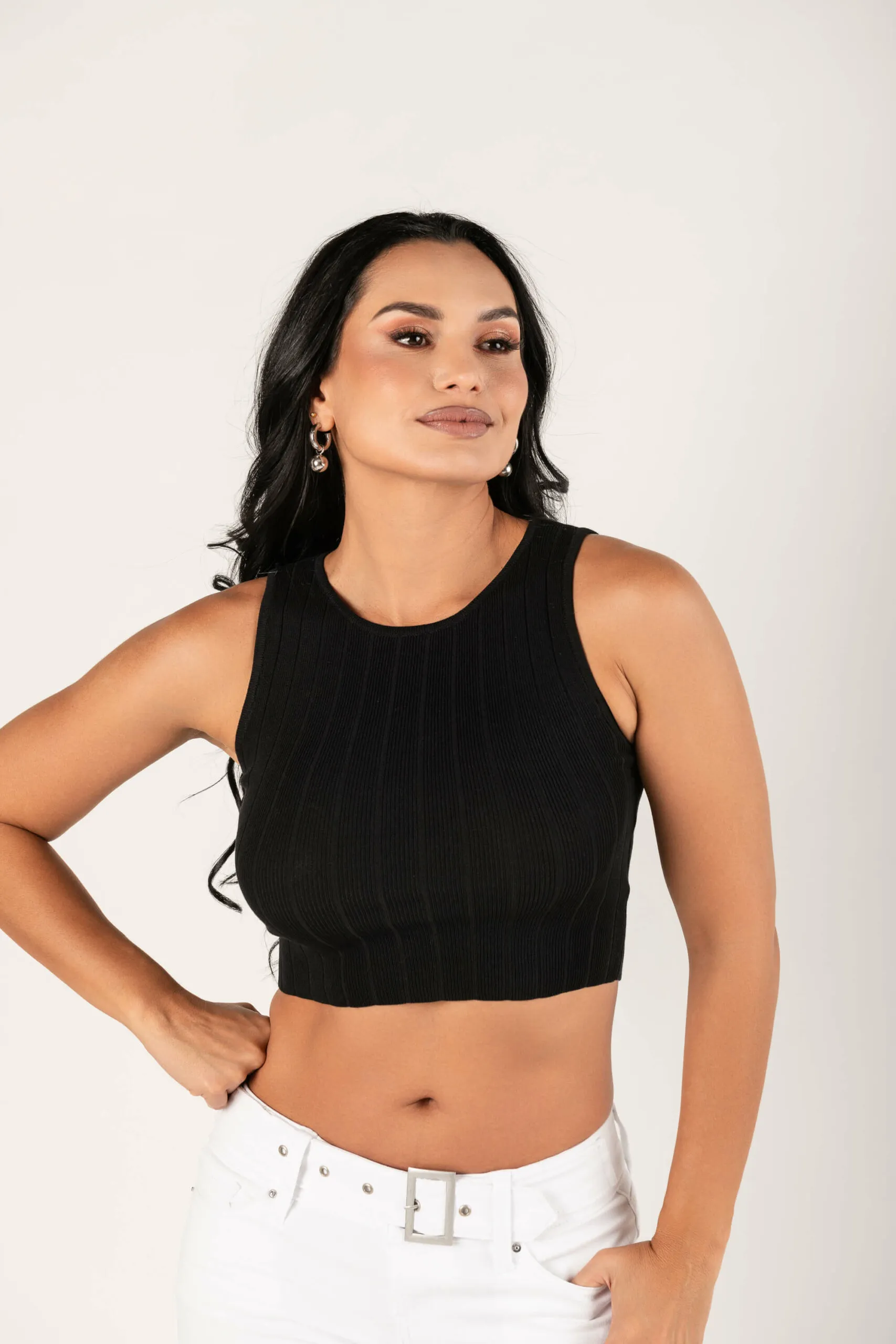 Blusa crop cuello redondo