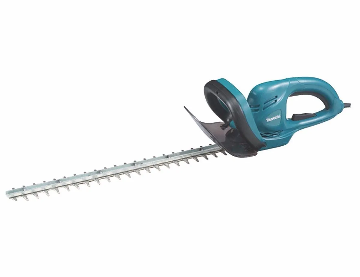 Corta Setos Electrica 20-1/2″ (520 mm.) – 400 w. UH5261 Makita
