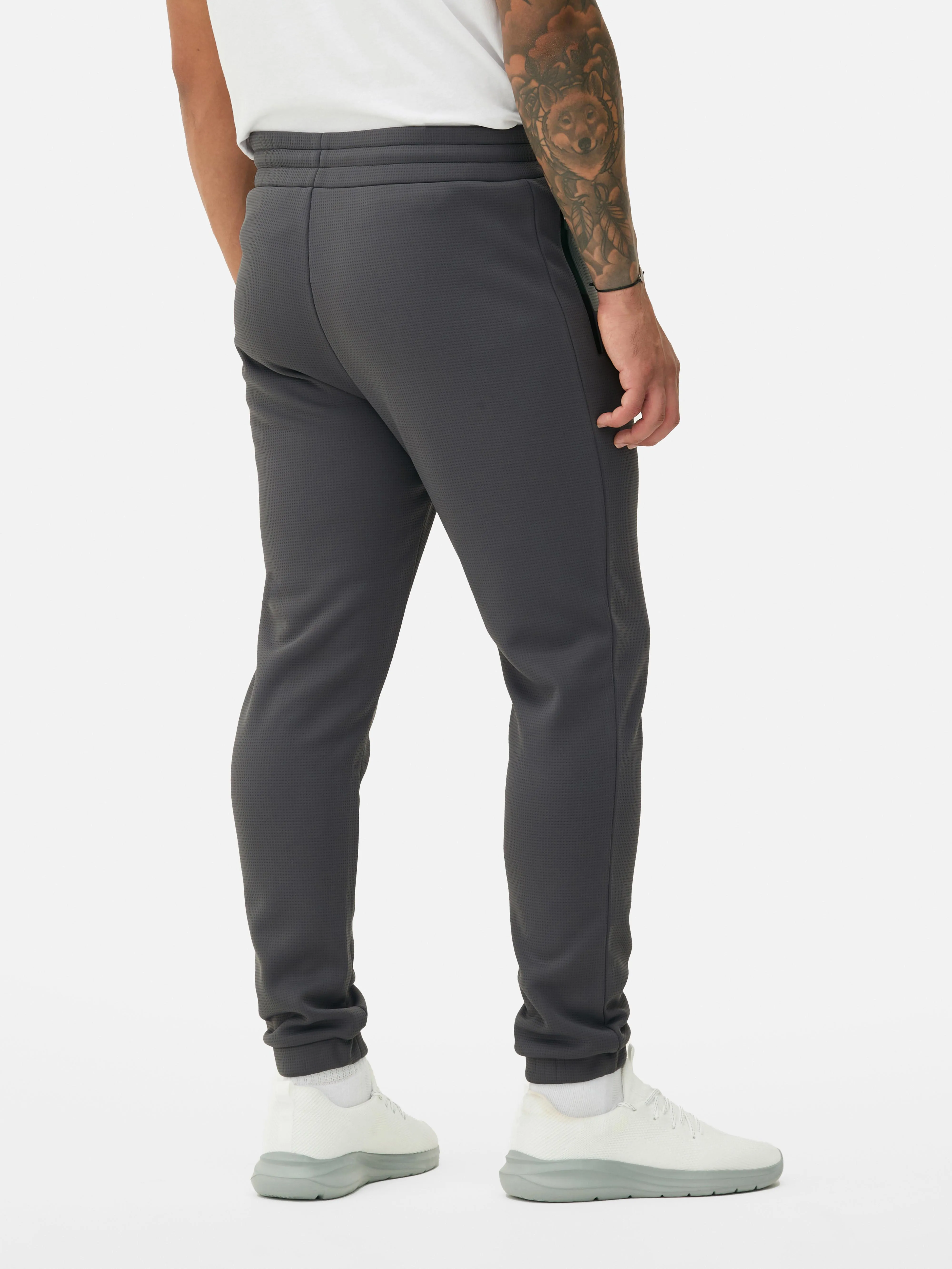 Joggers en tejido polar texturizados